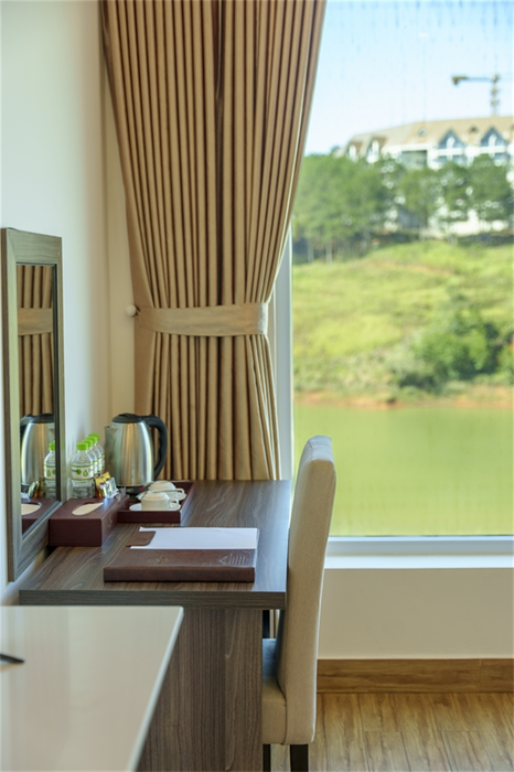 Villa 08 Phòng Ngủ Hướng Hồ